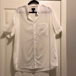Men’s Thin White Button Up Shirt!